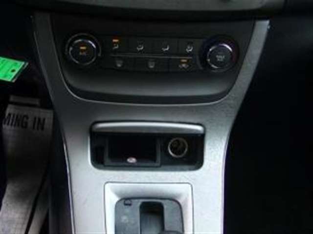 2014 Nissan Sentra SV 4dr Sedan